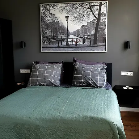 Couette-café Amor Guesthouse